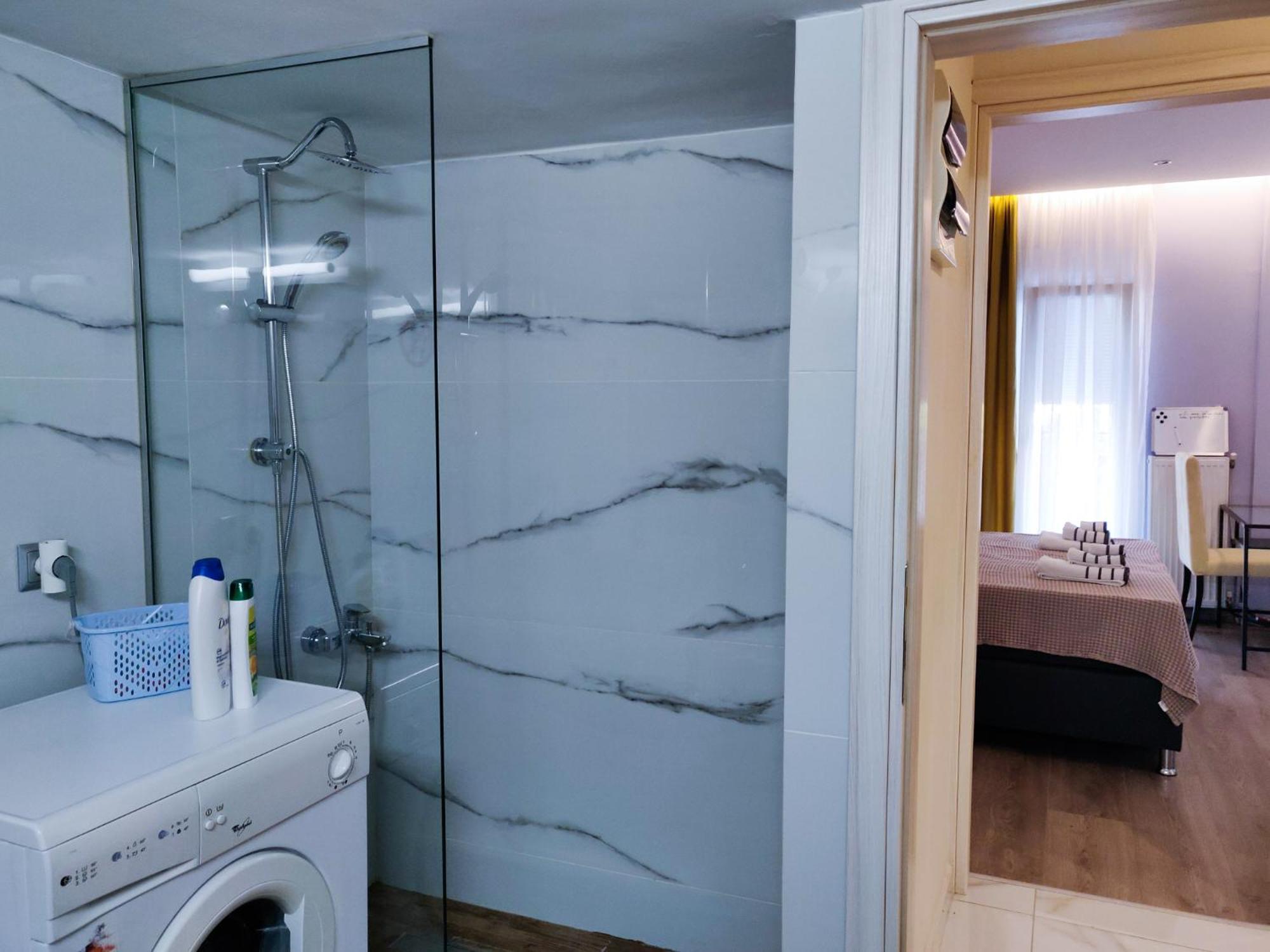 Luxury Suites With King-Sized Bed Thessalonique Chambre photo